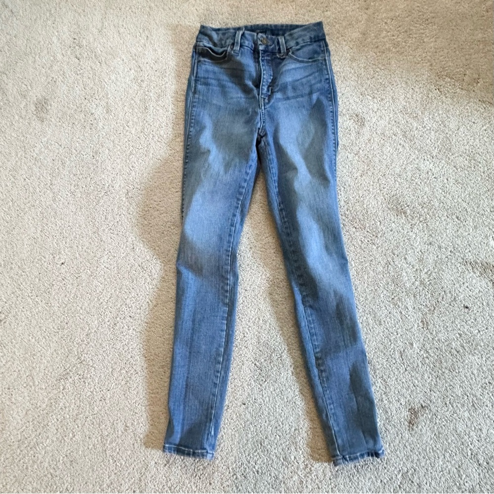 Skinny jeans